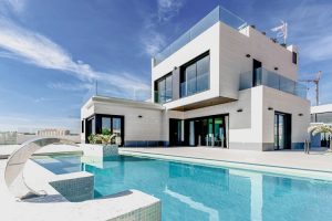 vila z bazenom slovenija